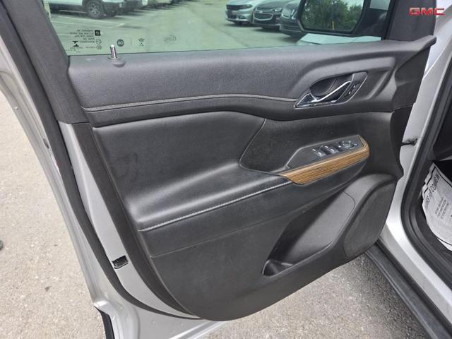 Photo of 2019 Quicksilver Metallic GMC Acadia