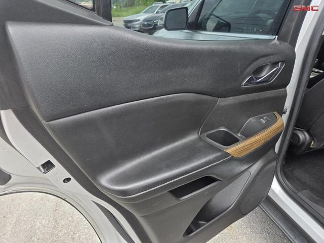 Photo of 2019 Quicksilver Metallic GMC Acadia