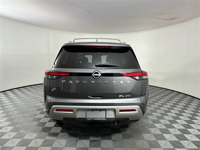 Photo of 2025 Gun Metallic Nissan Pathfinder