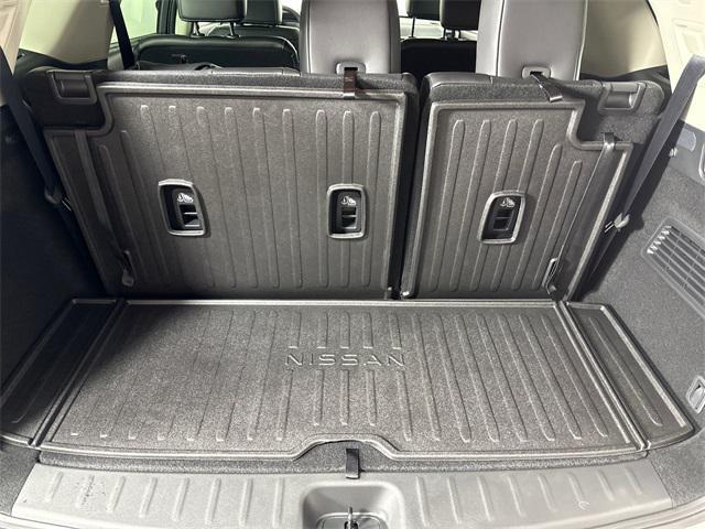 Photo of 2025 Gun Metallic Nissan Pathfinder