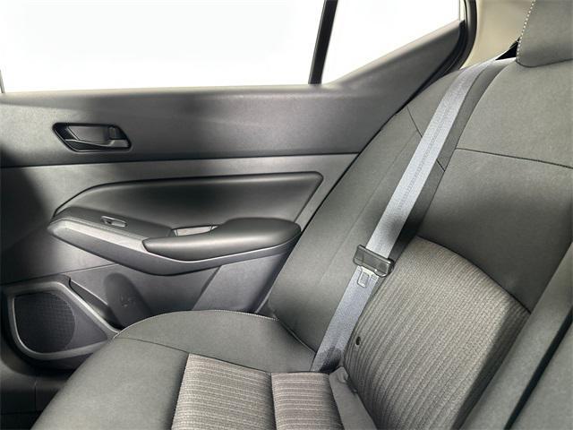 Photo of 2025 Glacier White Nissan Altima