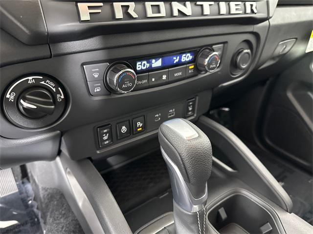 Photo of 2025 Gun Metallic Nissan Frontier