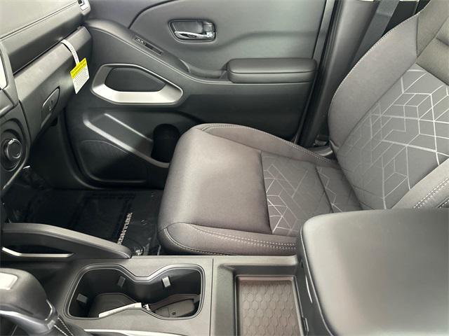 Photo of 2025 Gun Metallic Nissan Frontier