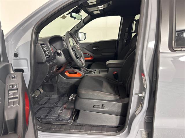 Photo of 2024 Boulder Gray Pearl Nissan Frontier