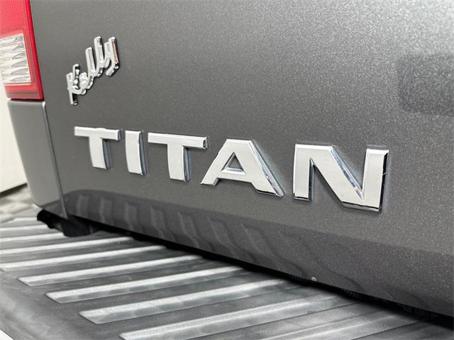 Photo of 2011 Smoke Nissan Titan