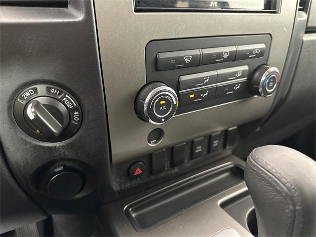 Photo of 2011 Smoke Nissan Titan