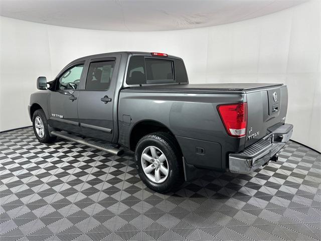 Photo of 2011 Smoke Nissan Titan