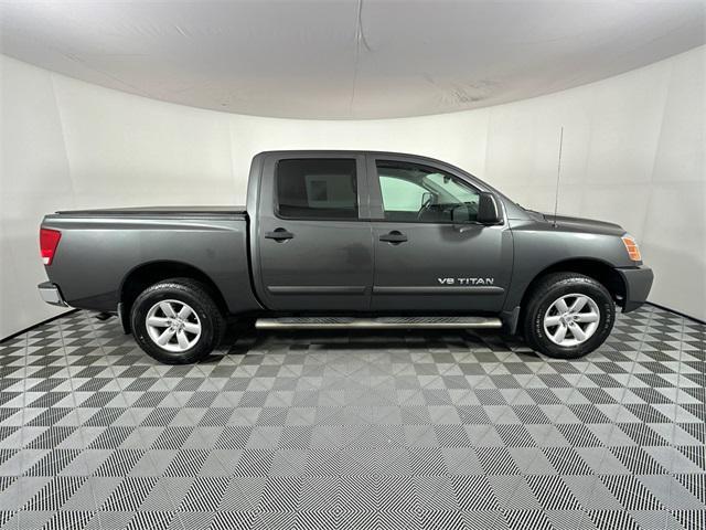 Photo of 2011 Smoke Nissan Titan