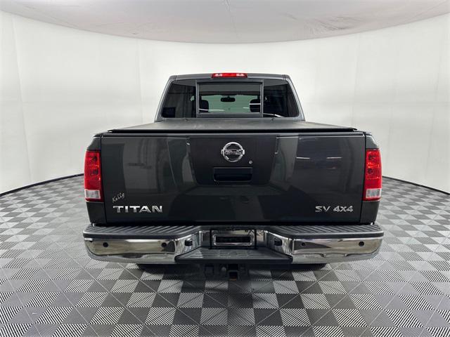 Photo of 2011 Smoke Nissan Titan
