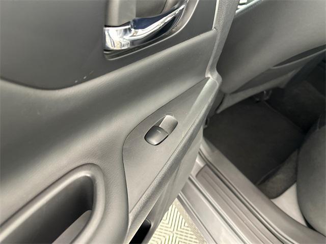Photo of 2017 Gun Metallic Nissan Altima