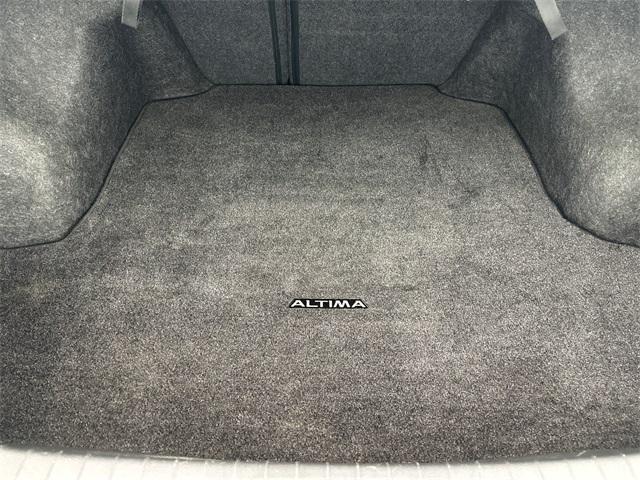 Photo of 2017 Gun Metallic Nissan Altima