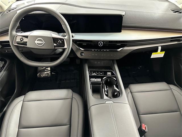 Photo of 2025 Boulder Gray Pearl/Super Black Nissan Murano
