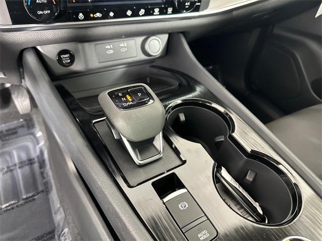 Photo of 2026 Gun Metallic Nissan Rogue
