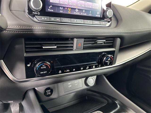 Photo of 2026 Gun Metallic Nissan Rogue