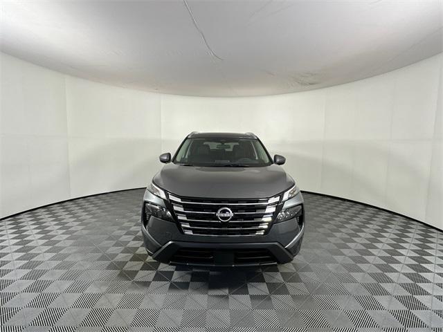 Photo of 2026 Gun Metallic Nissan Rogue