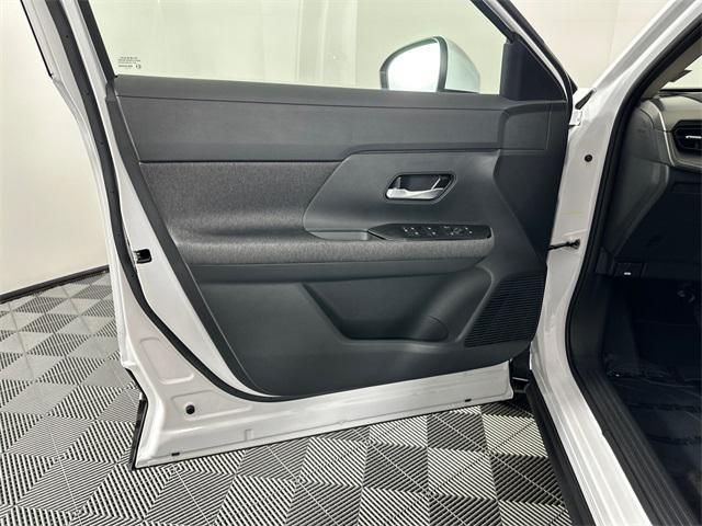 Photo of 2025 Fresh Powder Nissan Kicks
