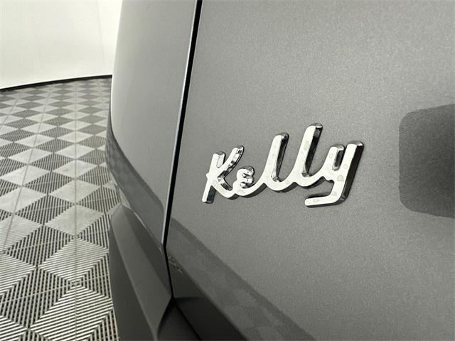 Photo of 2023 Gun Metallic Nissan Rogue