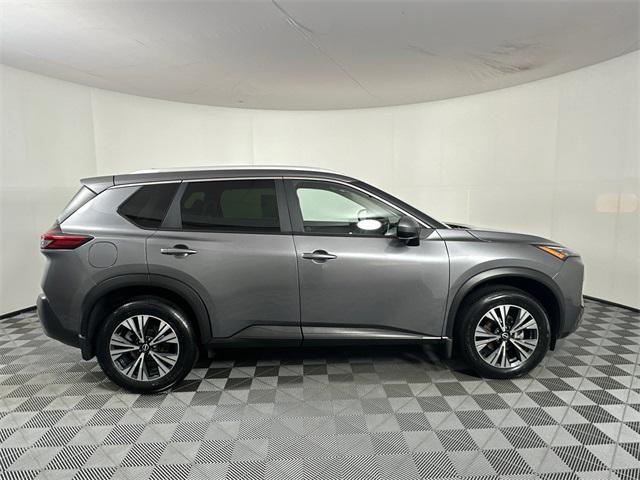 Photo of 2023 Gun Metallic Nissan Rogue