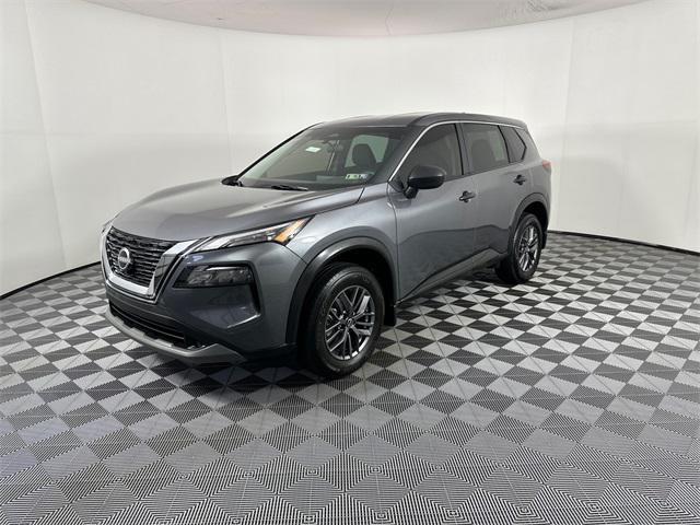 Photo of 2023 Gun Metallic Nissan Rogue