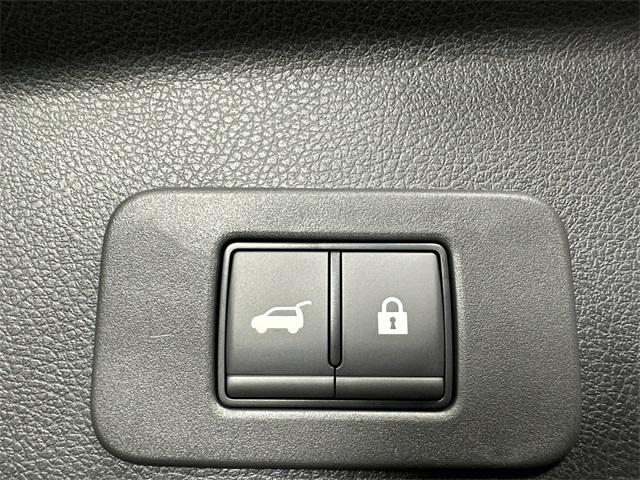 Photo of 2025 Super Black Nissan Murano