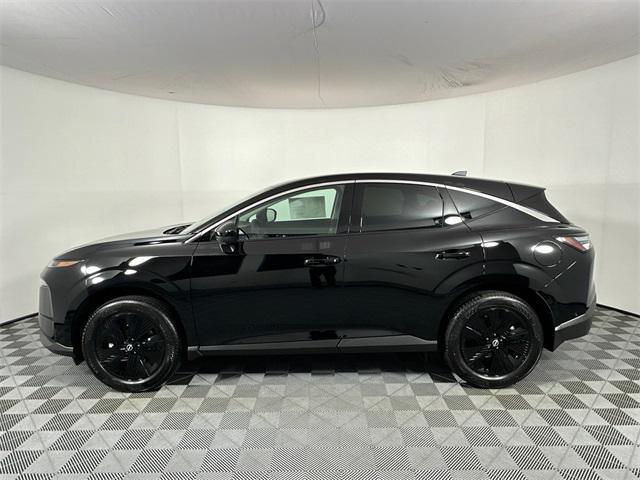 Photo of 2025 Super Black Nissan Murano