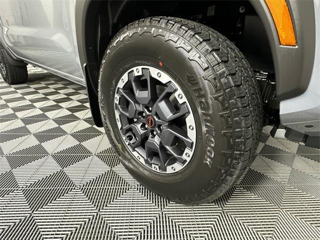 Photo of 2025 Boulder Gray Pearl Nissan Frontier