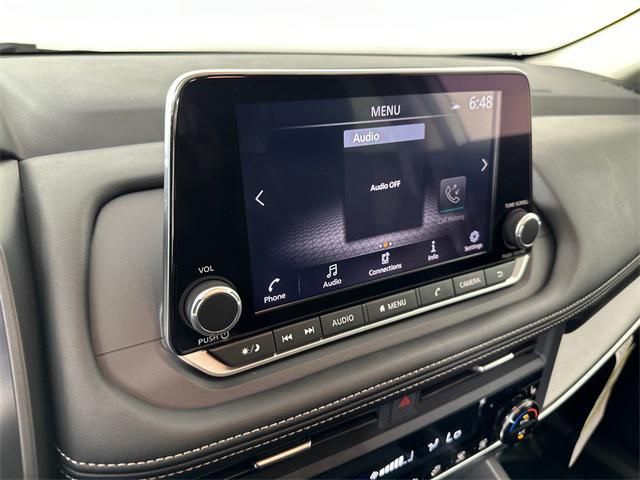 Photo of 2024 Brilliant Silver Metallic Nissan Rogue