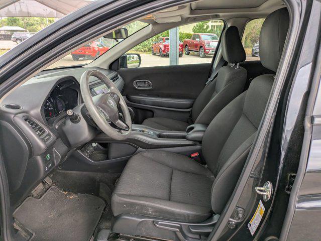 Photo of 2017 Crystal Black Pearl Honda HR-V