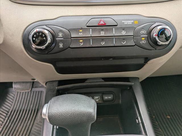 Photo of 2020 Snow White Pearl Kia Sorento