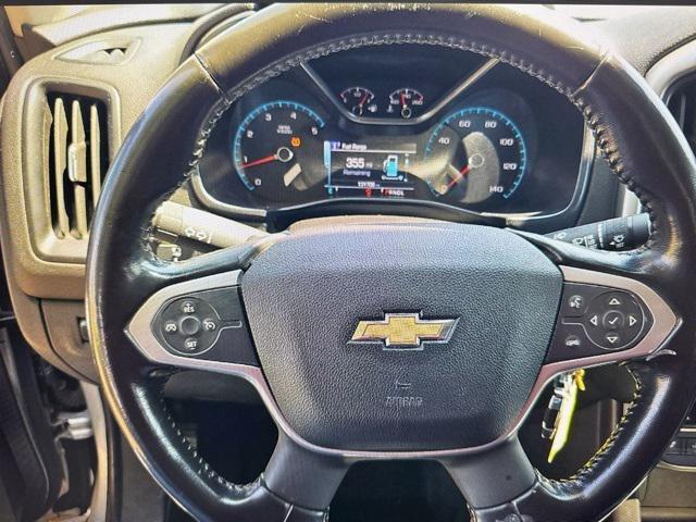 Photo of 2017 Silver Ice Metallic Chevrolet Colorado