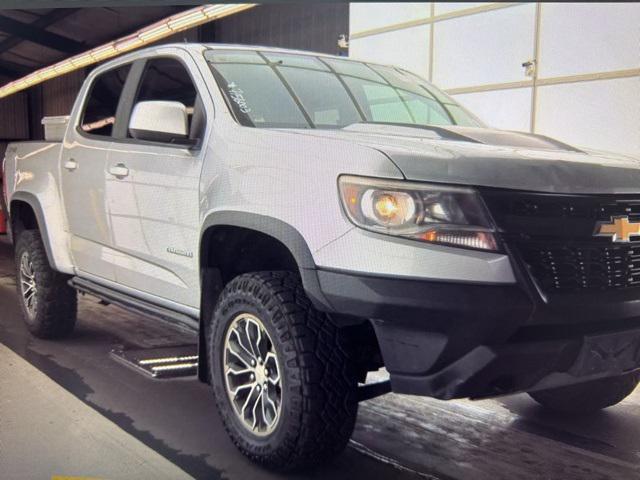 Photo of 2017 Silver Ice Metallic Chevrolet Colorado
