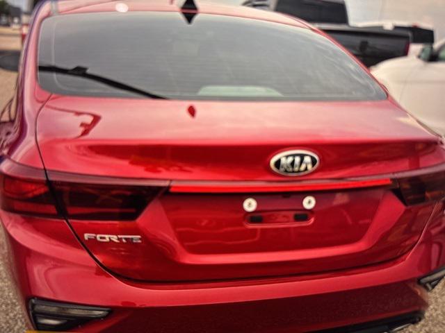 Photo of 2019 Currant Red Kia Forte