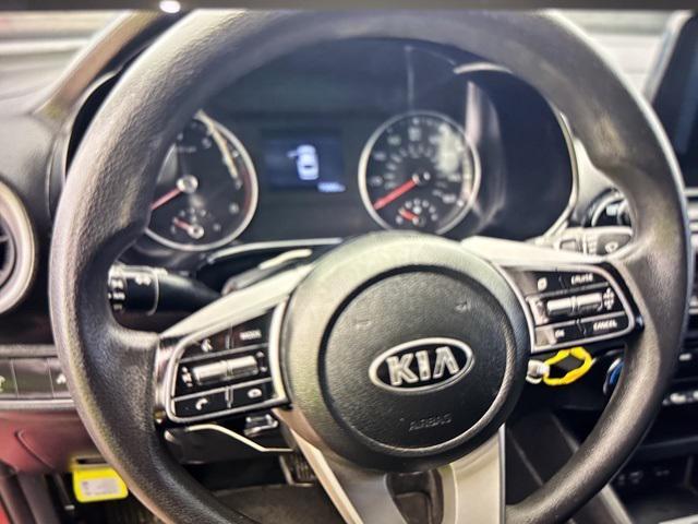 Photo of 2019 Currant Red Kia Forte