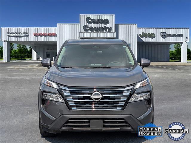 Photo of 2024 Gun Metallic Nissan Rogue