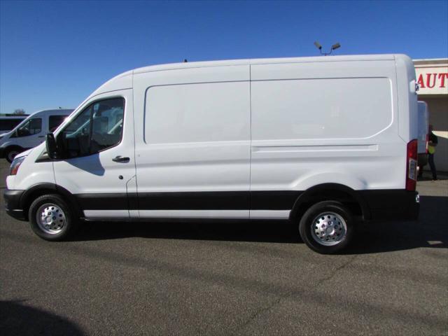 Photo of 2023 Oxford White Ford Transit-250