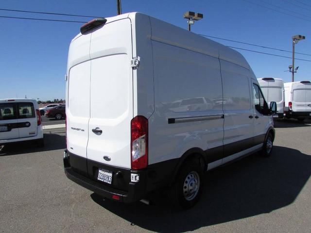 Photo of 2022 Oxford White Ford Transit-350