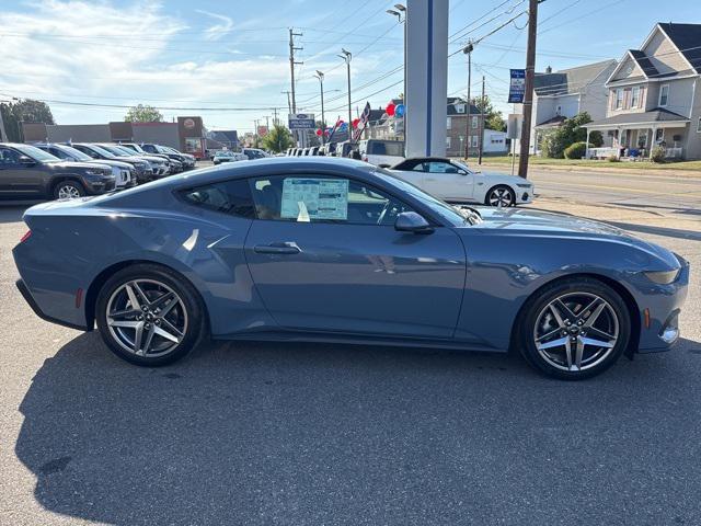 Photo of 2025 Vapor Blue Metallic Ford Mustang