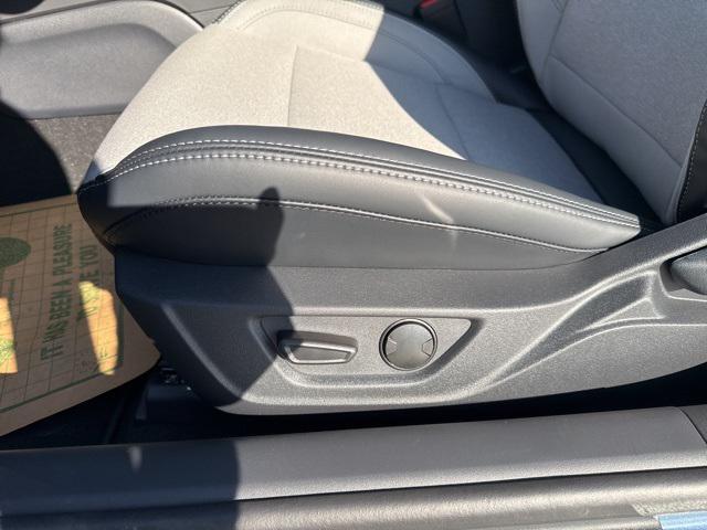 Photo of 2025 Vapor Blue Metallic Ford Mustang