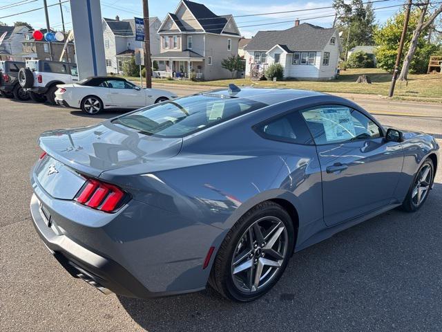 Photo of 2025 Vapor Blue Metallic Ford Mustang