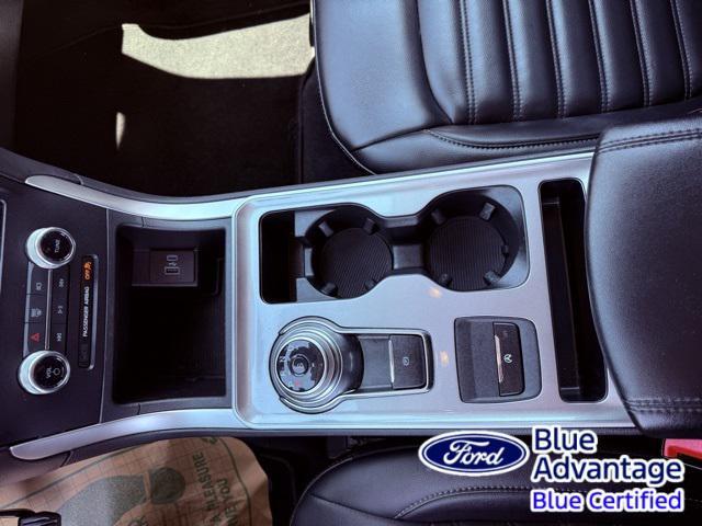 Photo of 2024 Oxford White Ford Edge