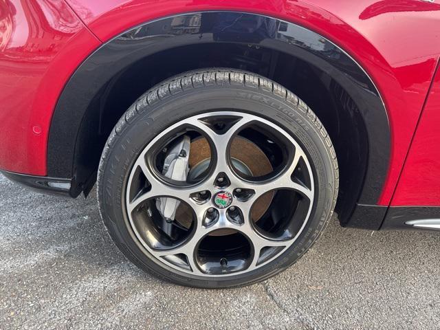 Photo of 2024 Alfa Rosso Alfa Romeo Tonale