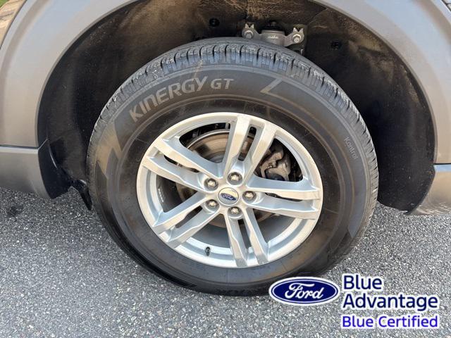 Photo of 2023 Agate Black Metallic Ford Explorer