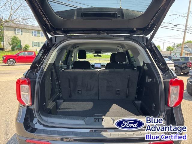 Photo of 2023 Agate Black Metallic Ford Explorer