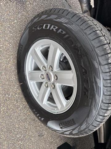 Photo of 2025 Iconic Silver Metallic Ford F-150