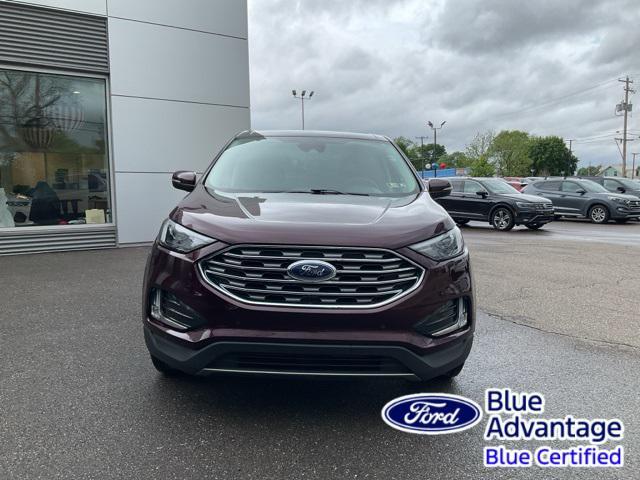 Photo of 2024 Burgundy Ford Edge