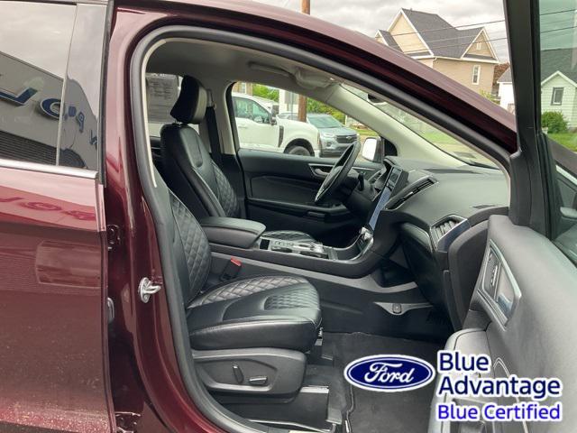 Photo of 2024 Burgundy Ford Edge