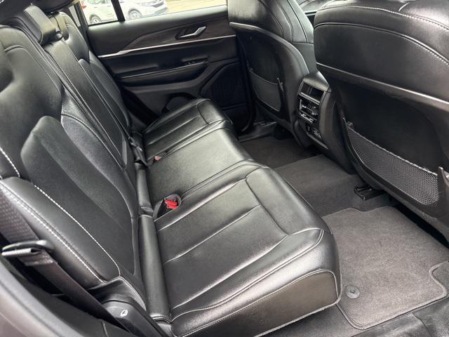 Photo of 2023 Baltic Gray Metallic Clearcoat Jeep Grand Cherokee
