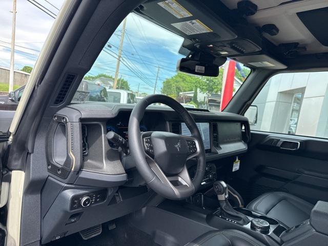 Photo of 2025 Desert Sand Ford Bronco