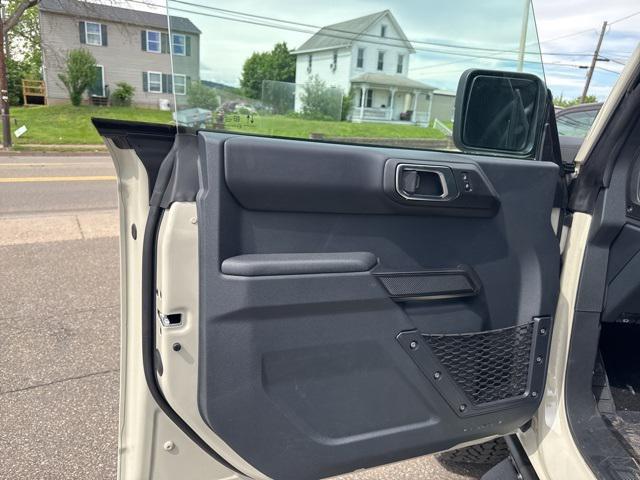Photo of 2025 Desert Sand Ford Bronco