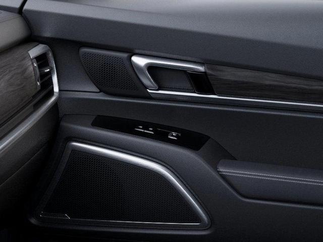 Photo of 2025 Metal Kia Telluride